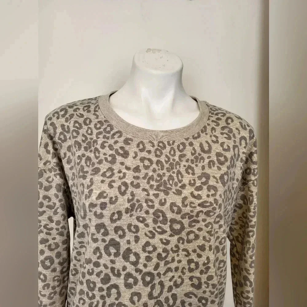 SPLENDID Leopard Print Relaxed Fit Sweatshirt(M)